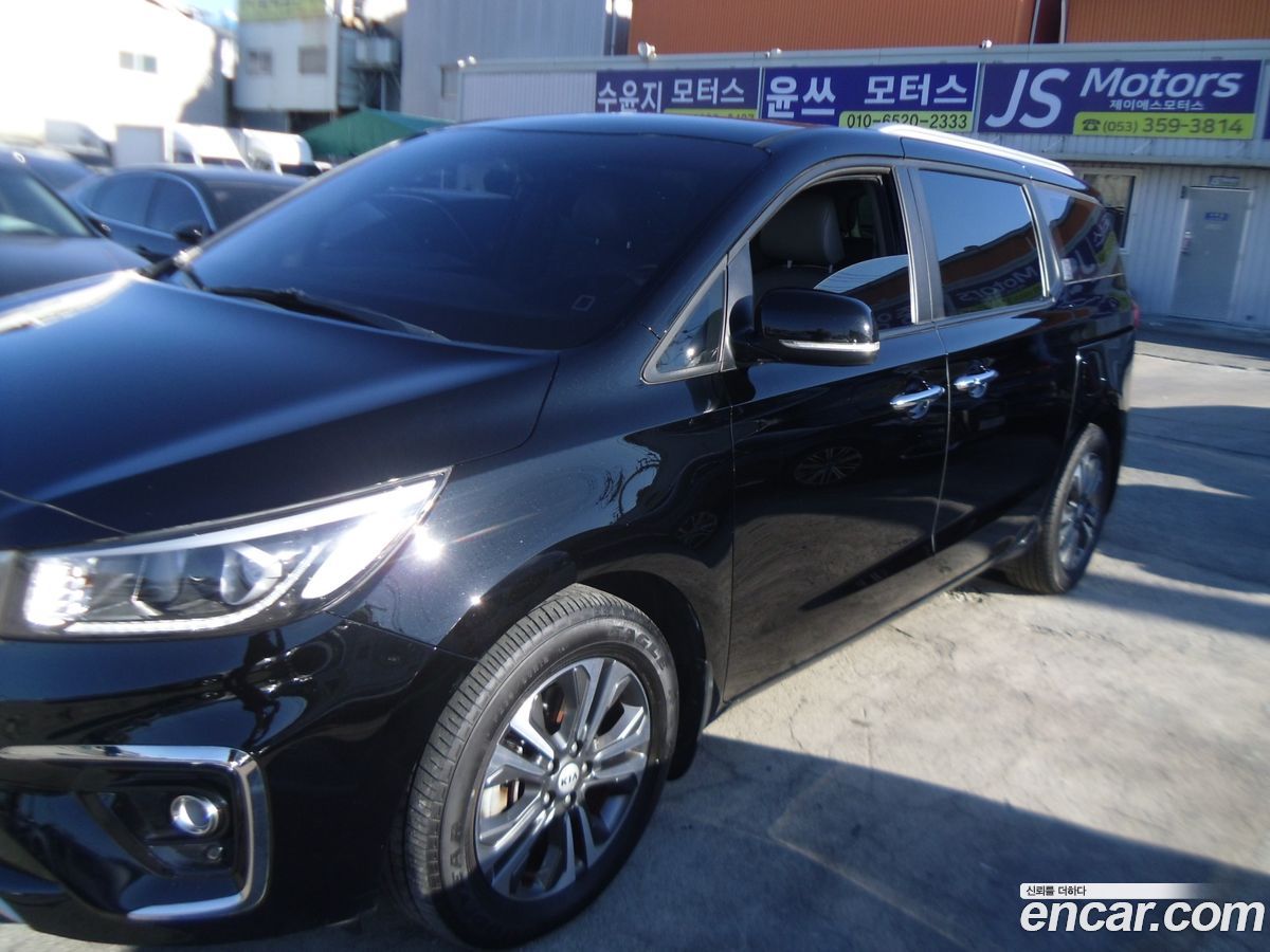 Kia Canival