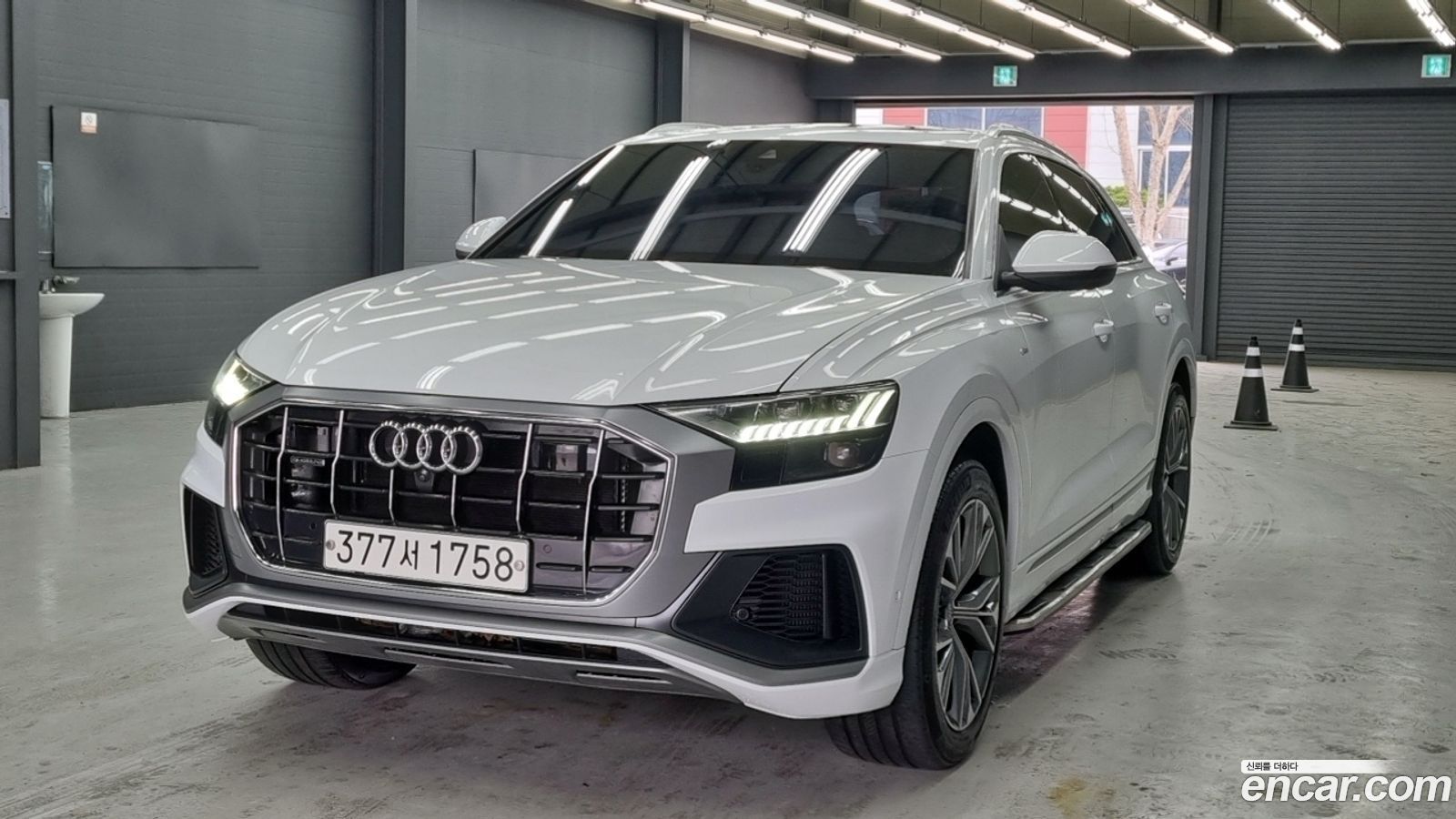 Audi Q8