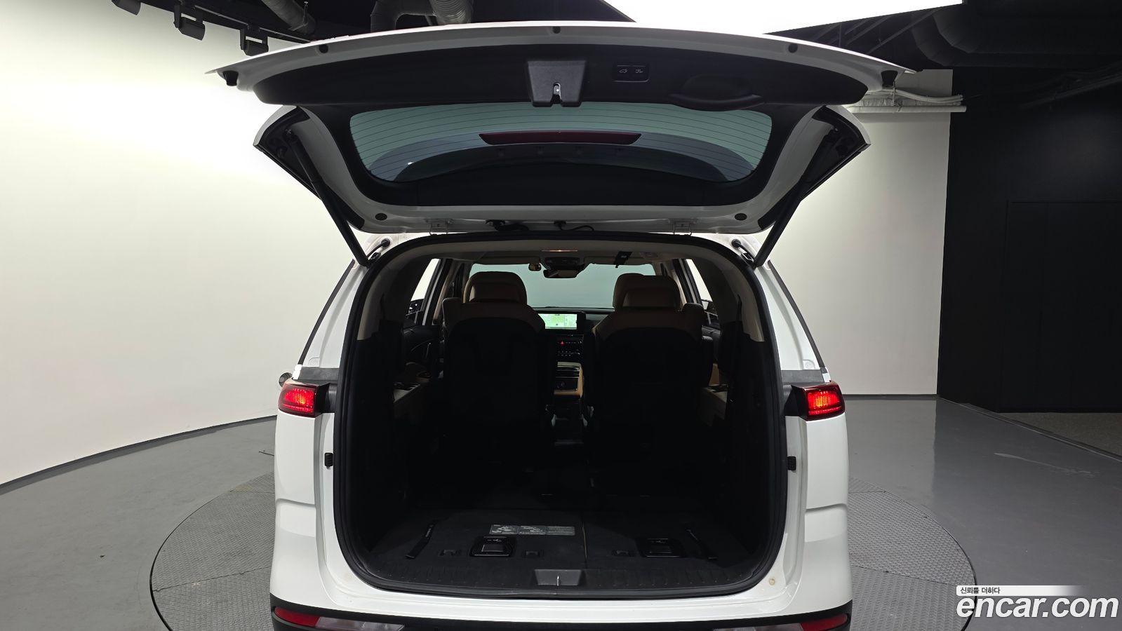 Kia Canival Mk4
