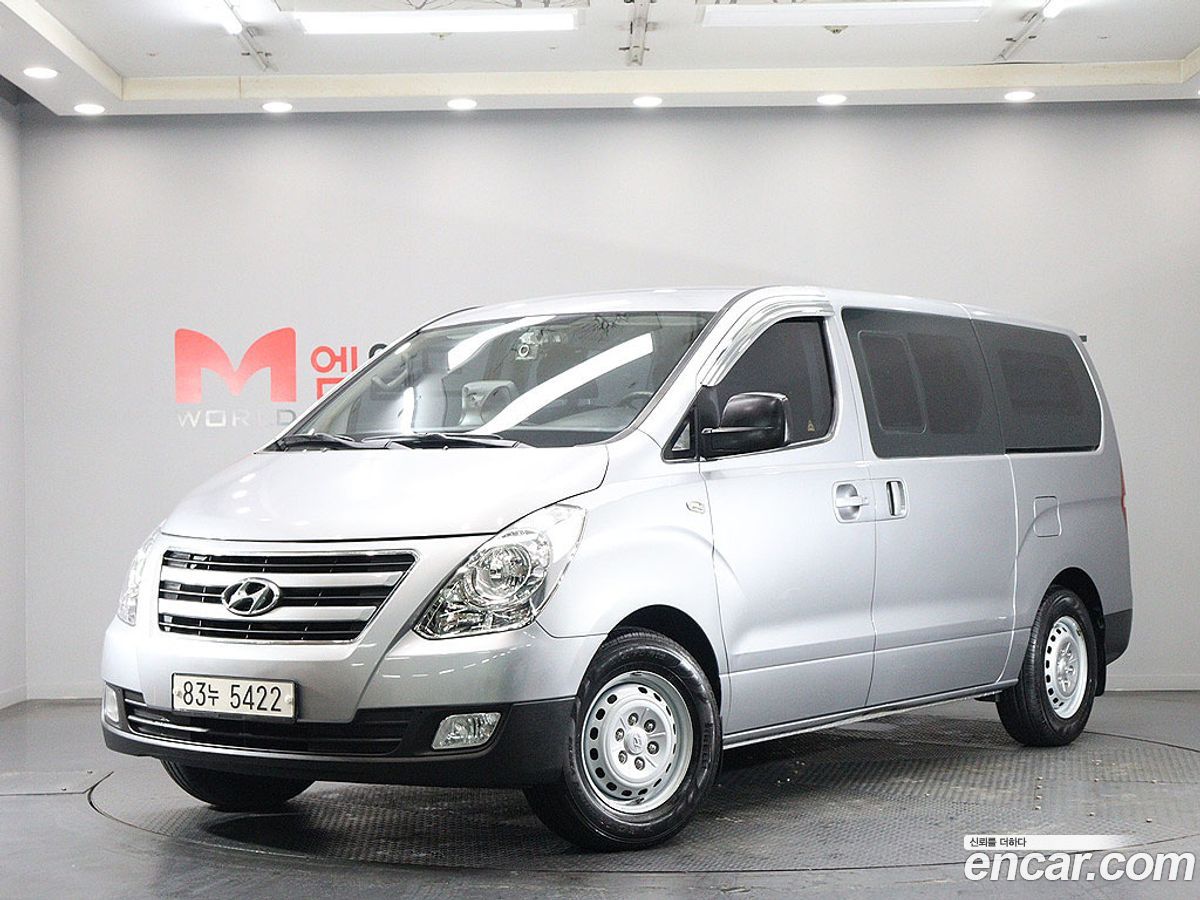 Hyundai Starex