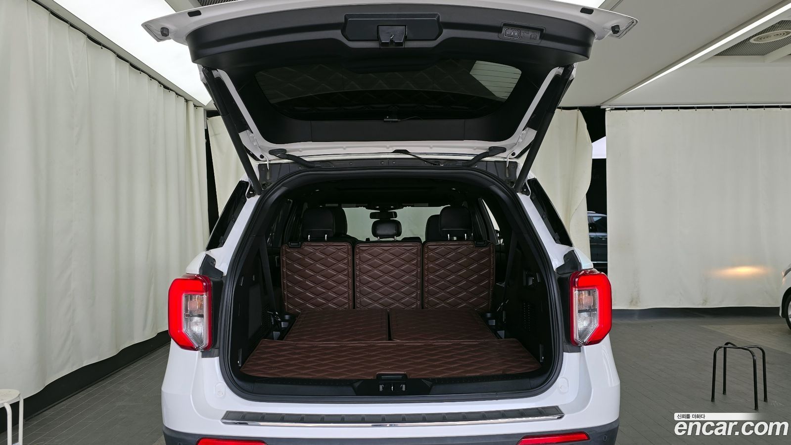 Ford Explorer Mk6