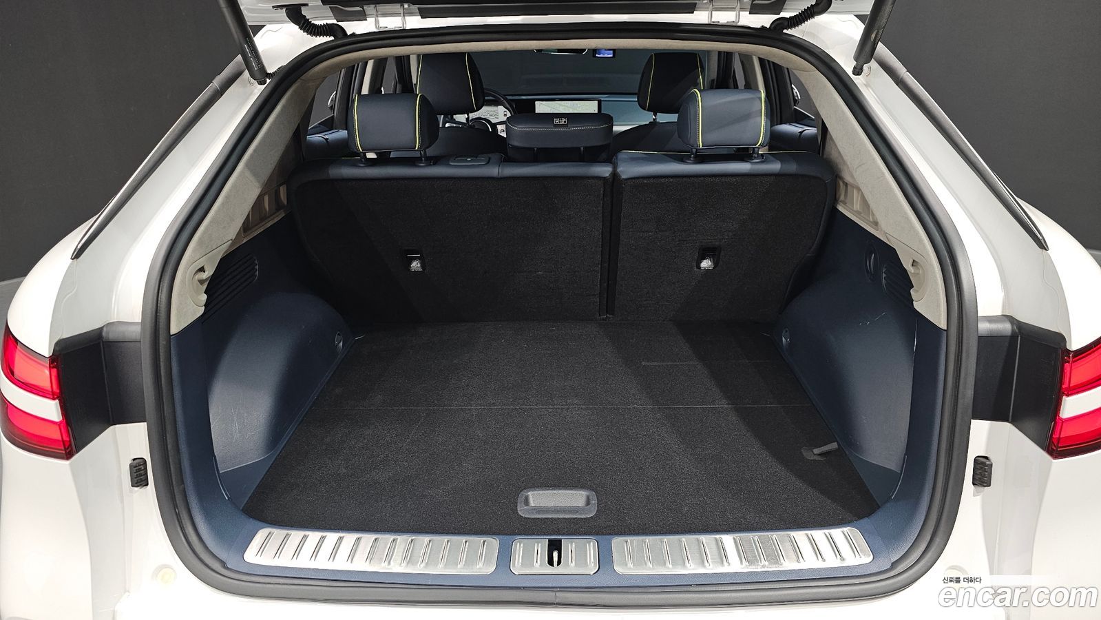 Genesis GV60
