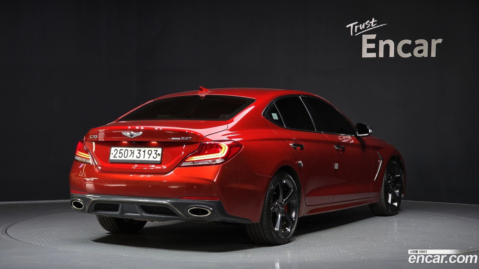 Genesis G70