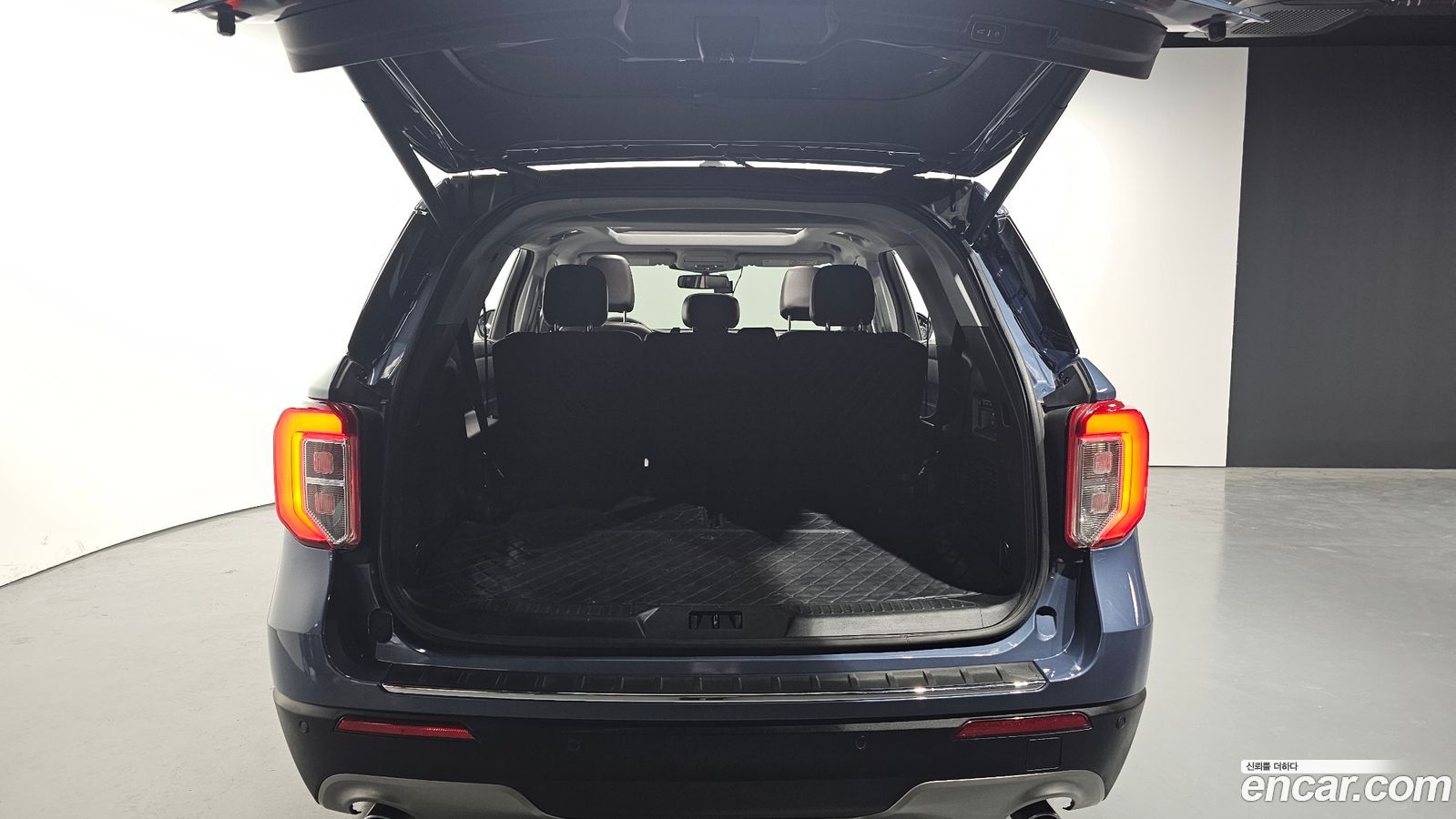 Ford Explorer Mk6