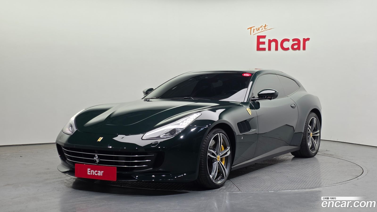 Ferrari GTC4 Lusso