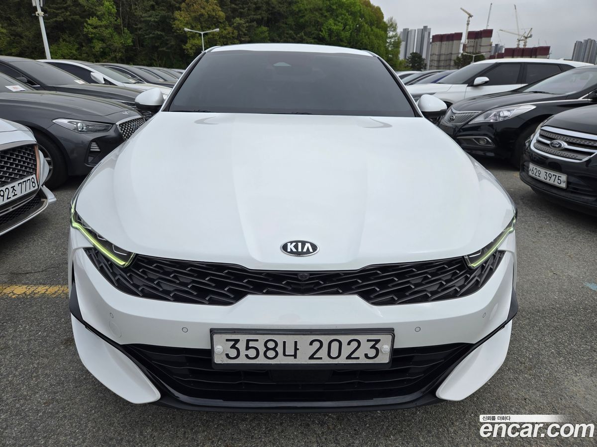 Kia K5 Mk3