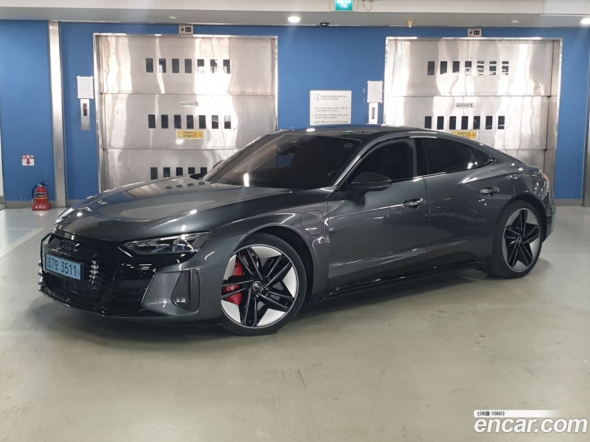 Audi RS e-tron GT