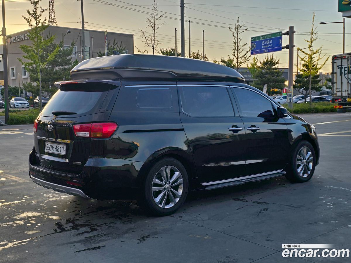Kia Canival