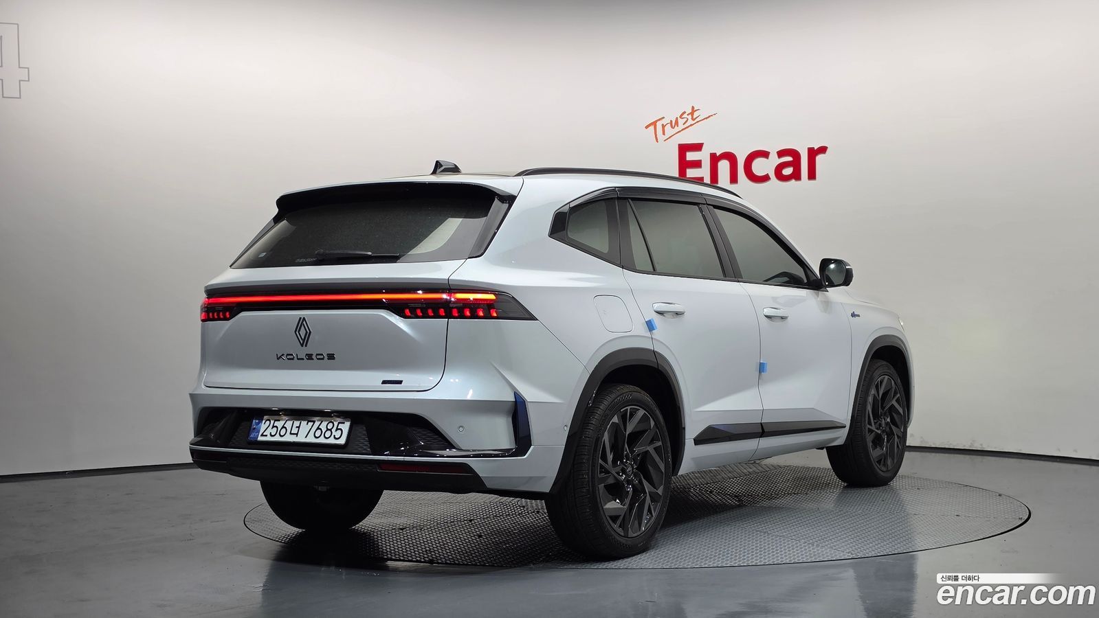 Renault-KoreaSamsung Grand Koleos