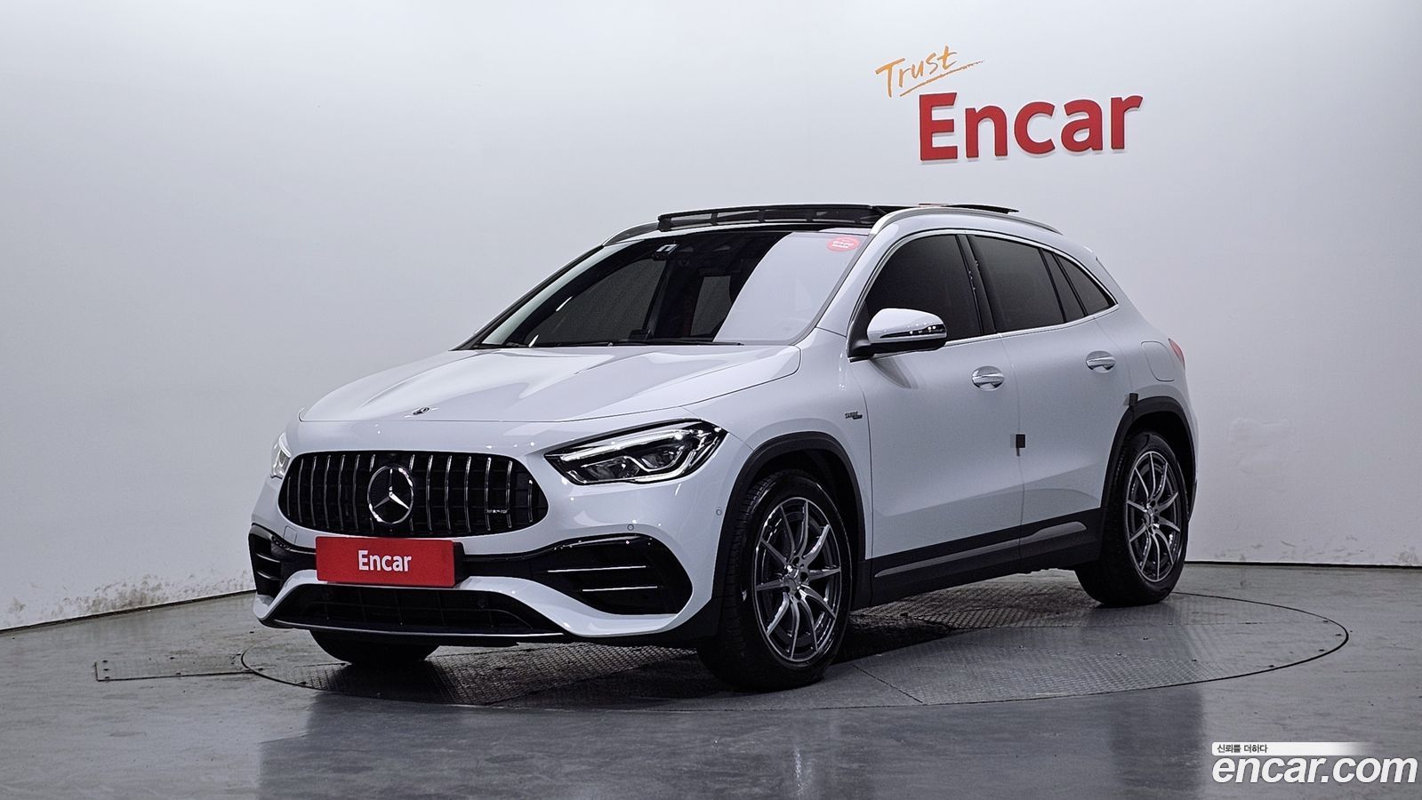 Mercedes-Benz GLA-Class