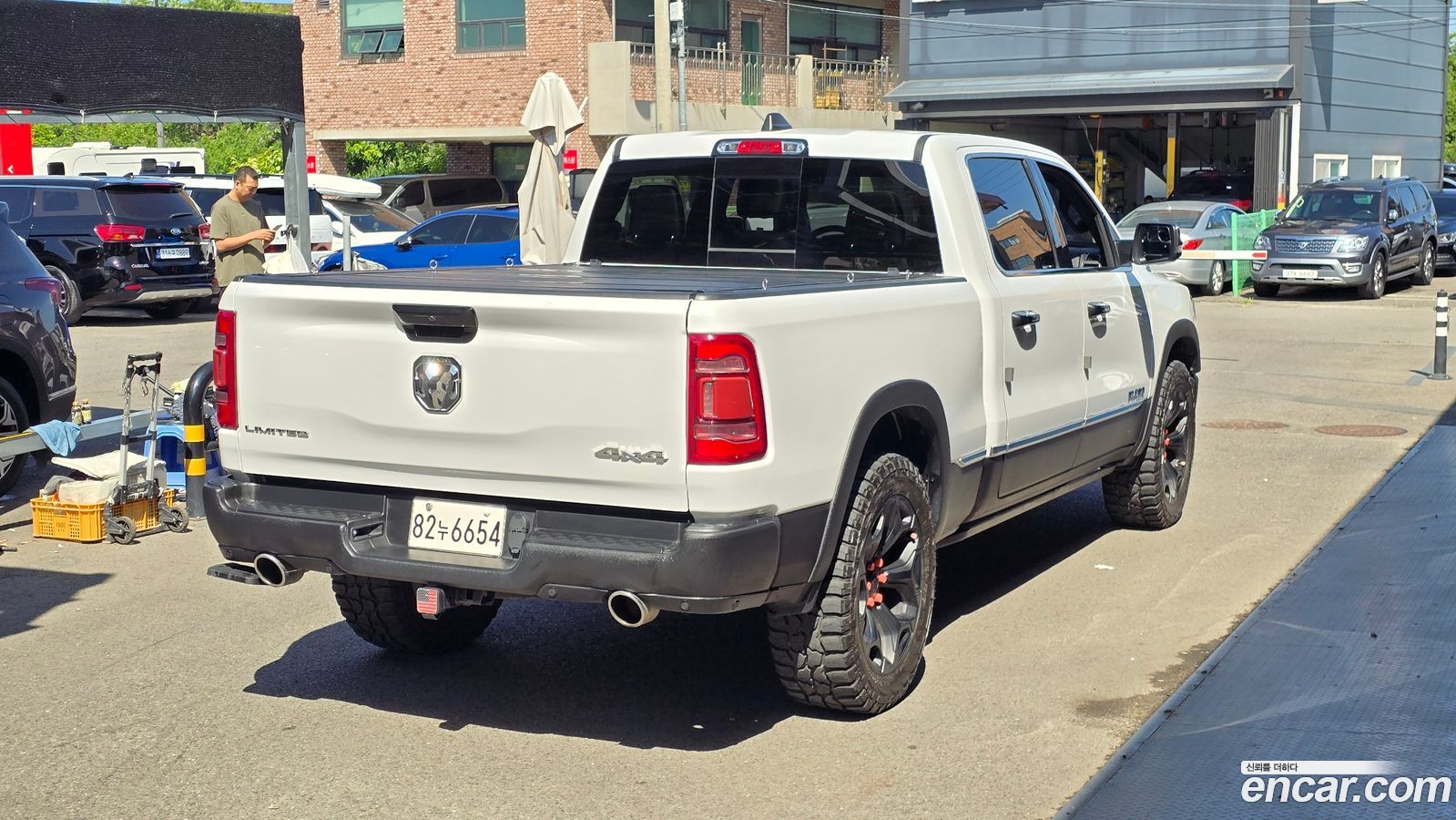 Dodge Ram Pick Up