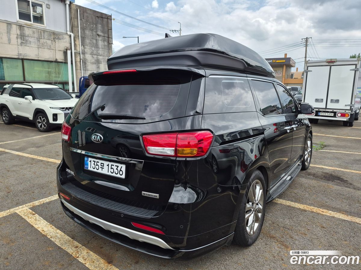Kia Canival