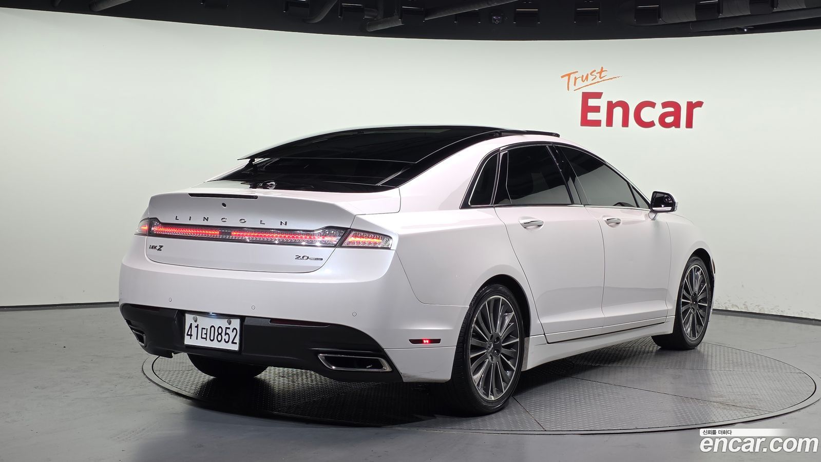 Lincoln MKZ