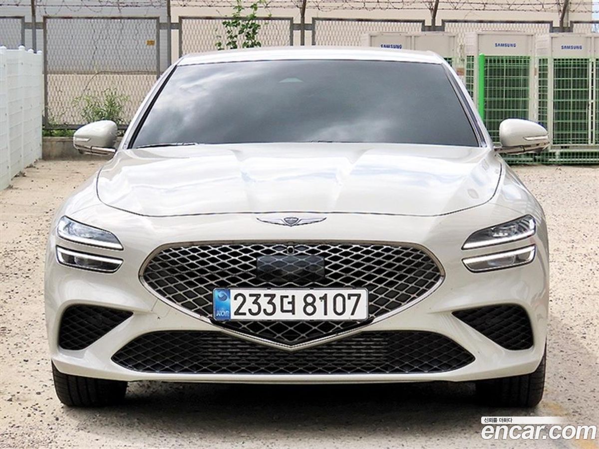 Genesis G70