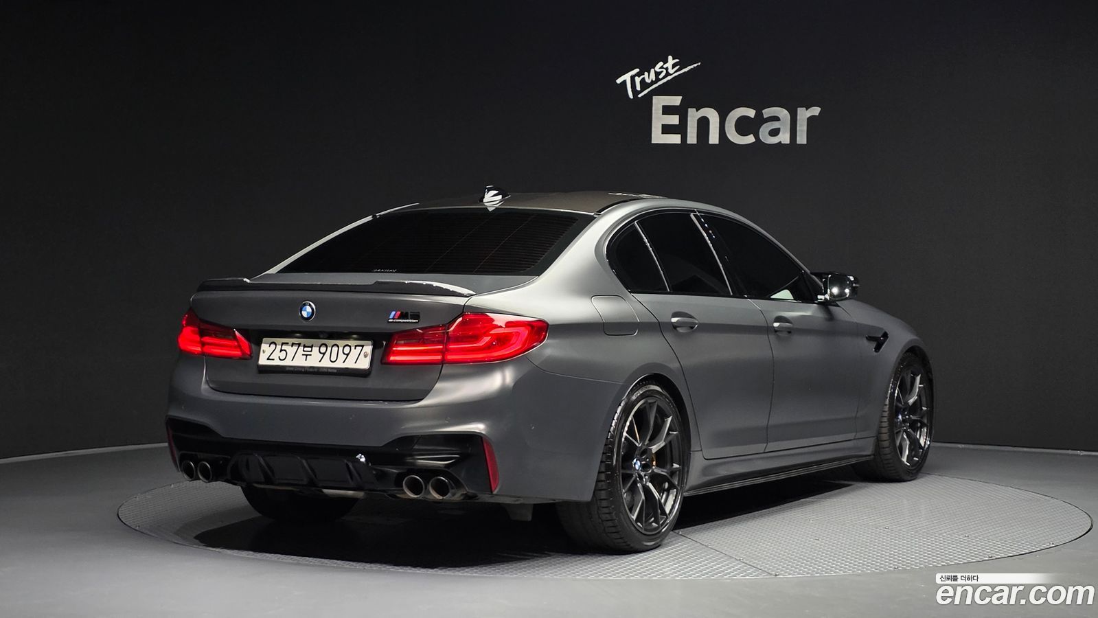 BMW M5