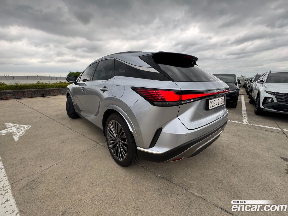 Lexus RX Mk5