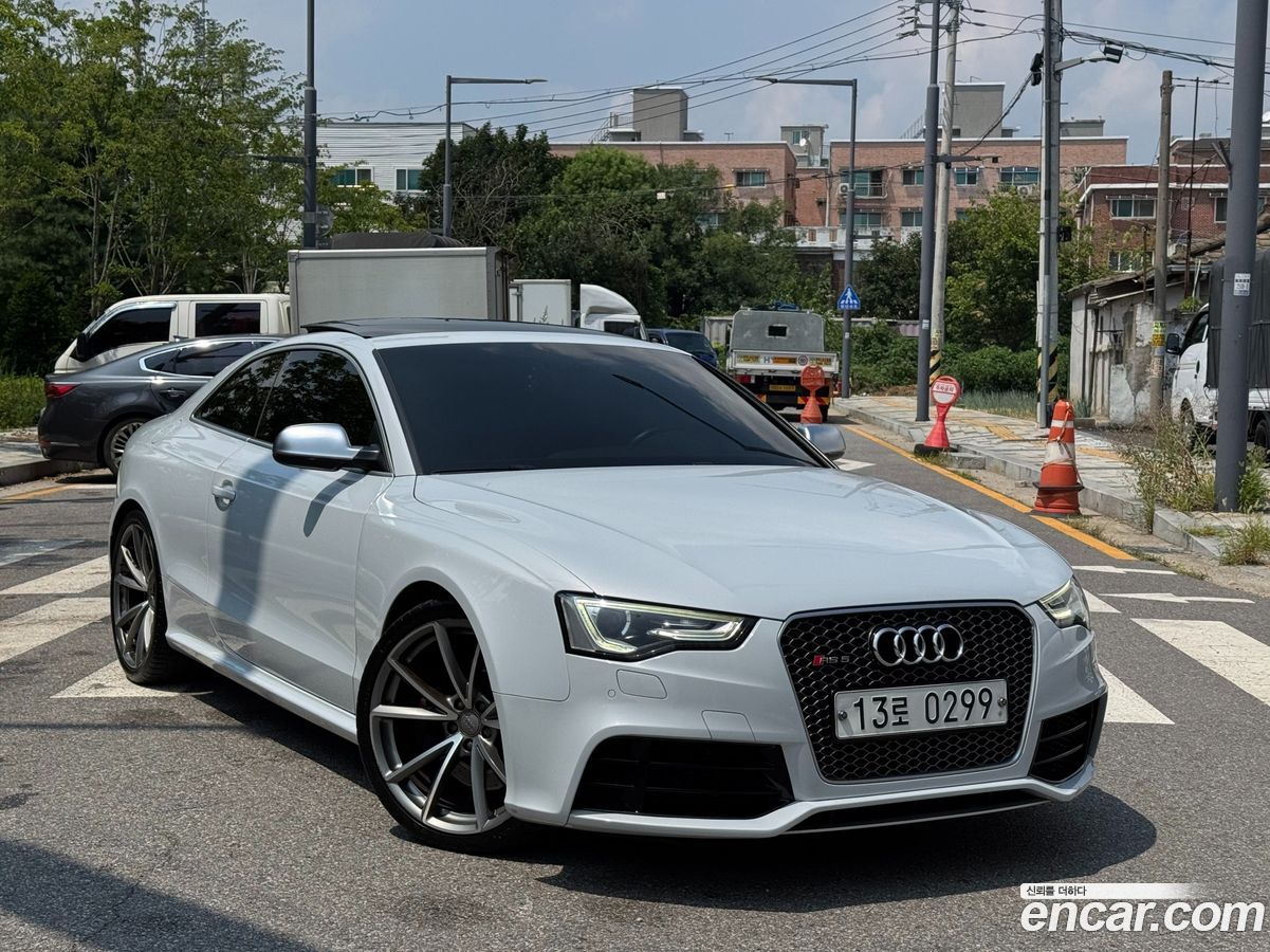 Audi RS5