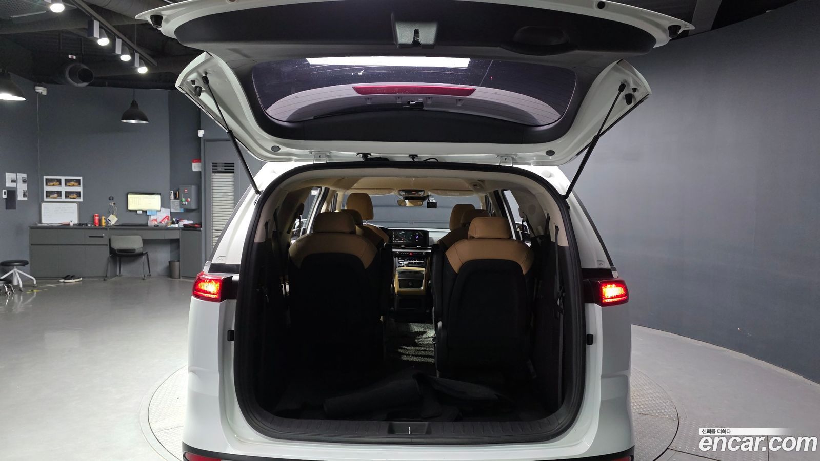 Kia Canival Mk4