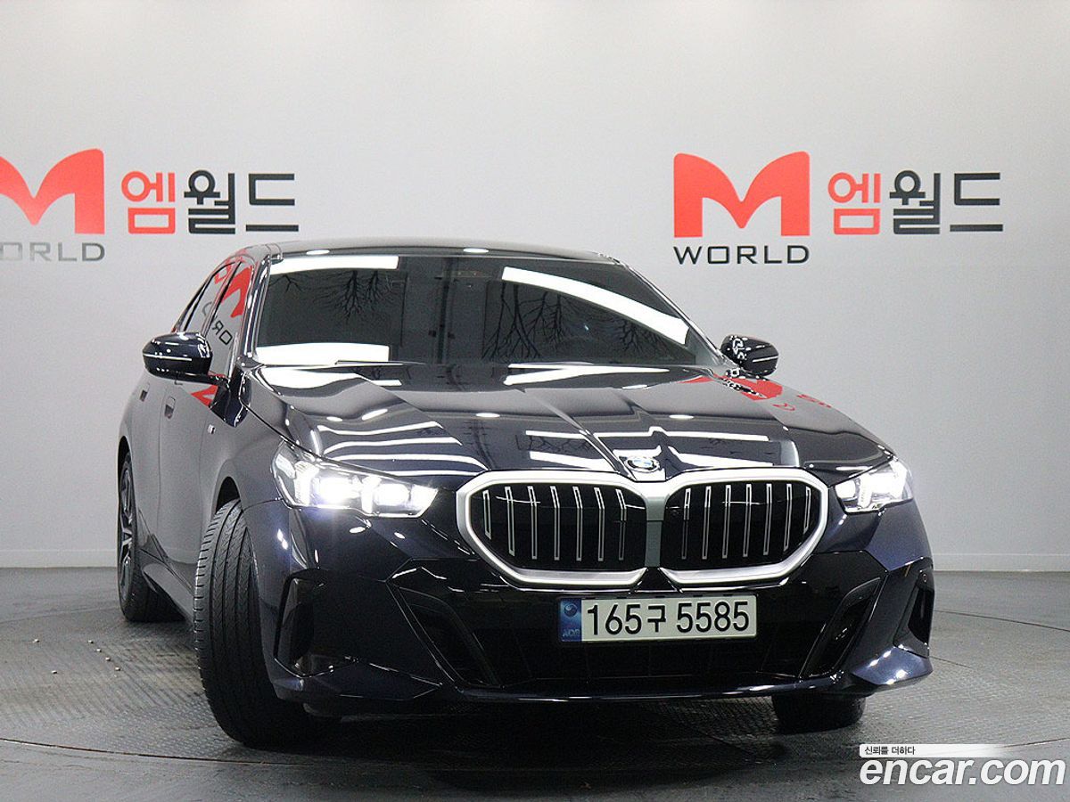 BMW 5-Series