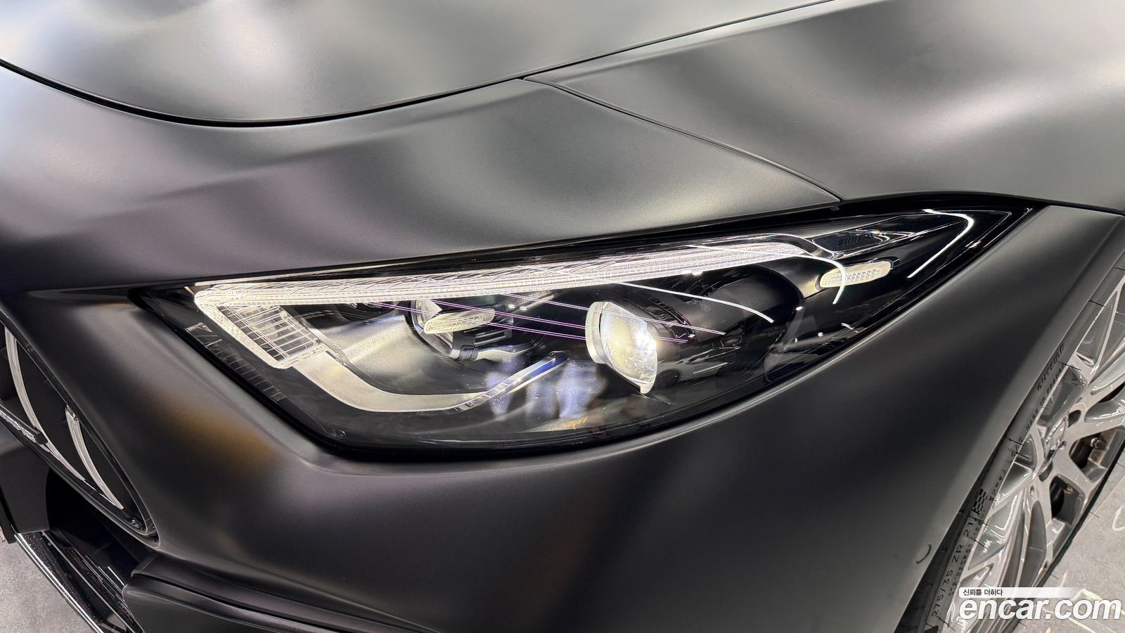 Mercedes-Benz SL-Class