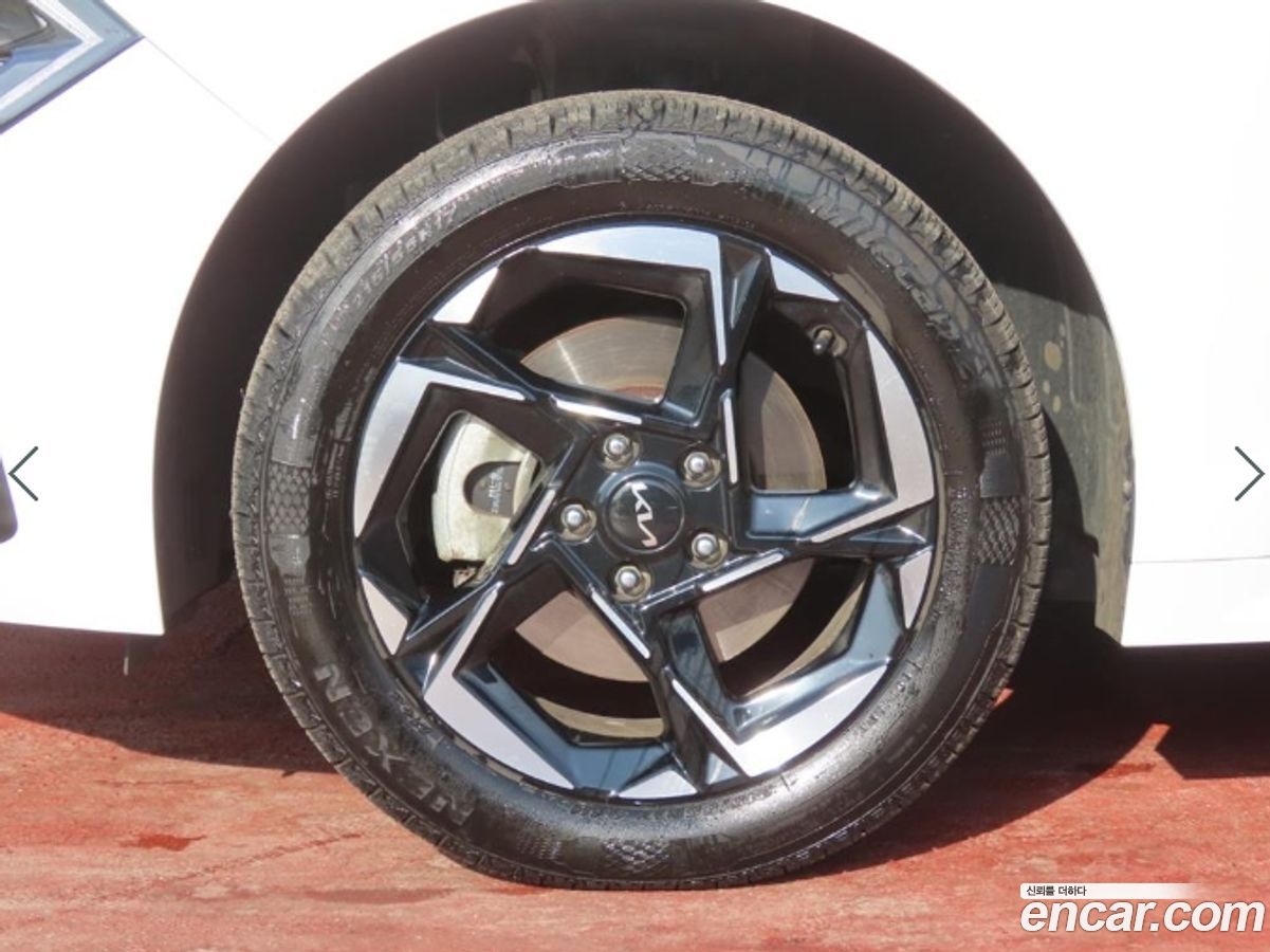 Kia K5 Mk3