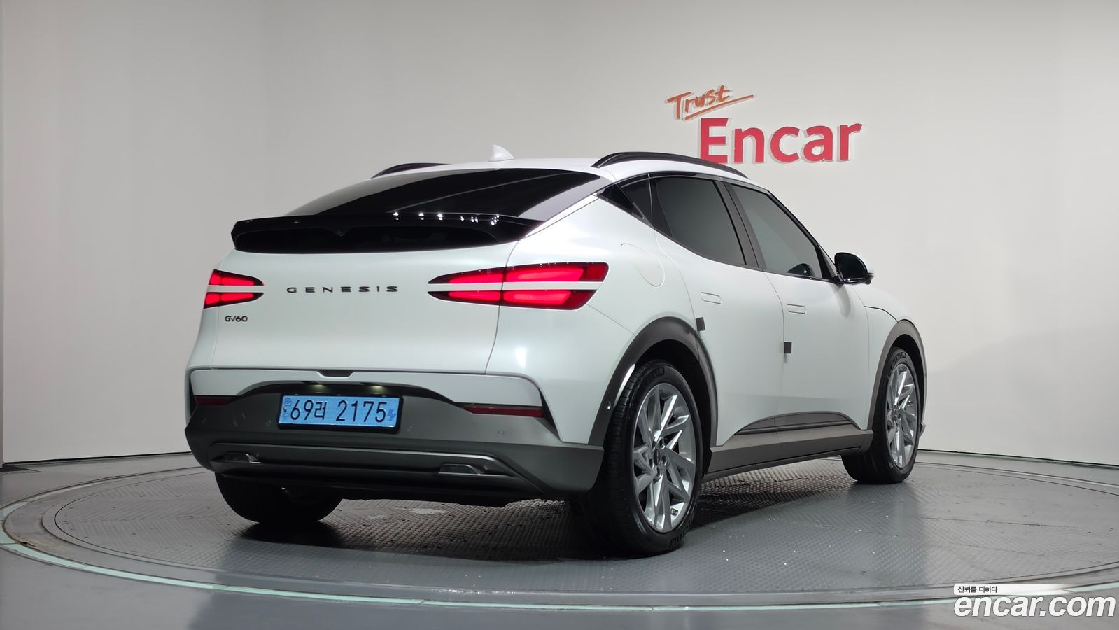 Genesis GV60