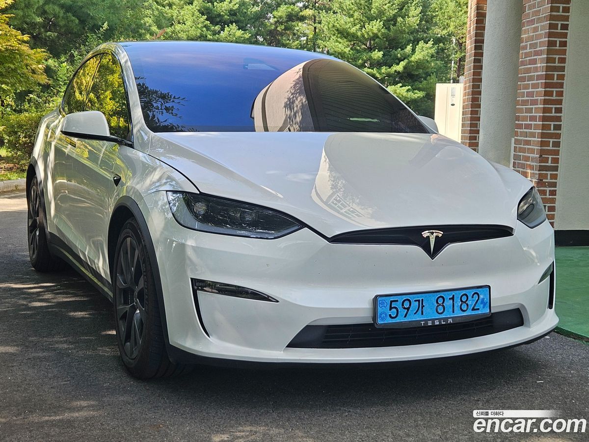 Tesla Model X