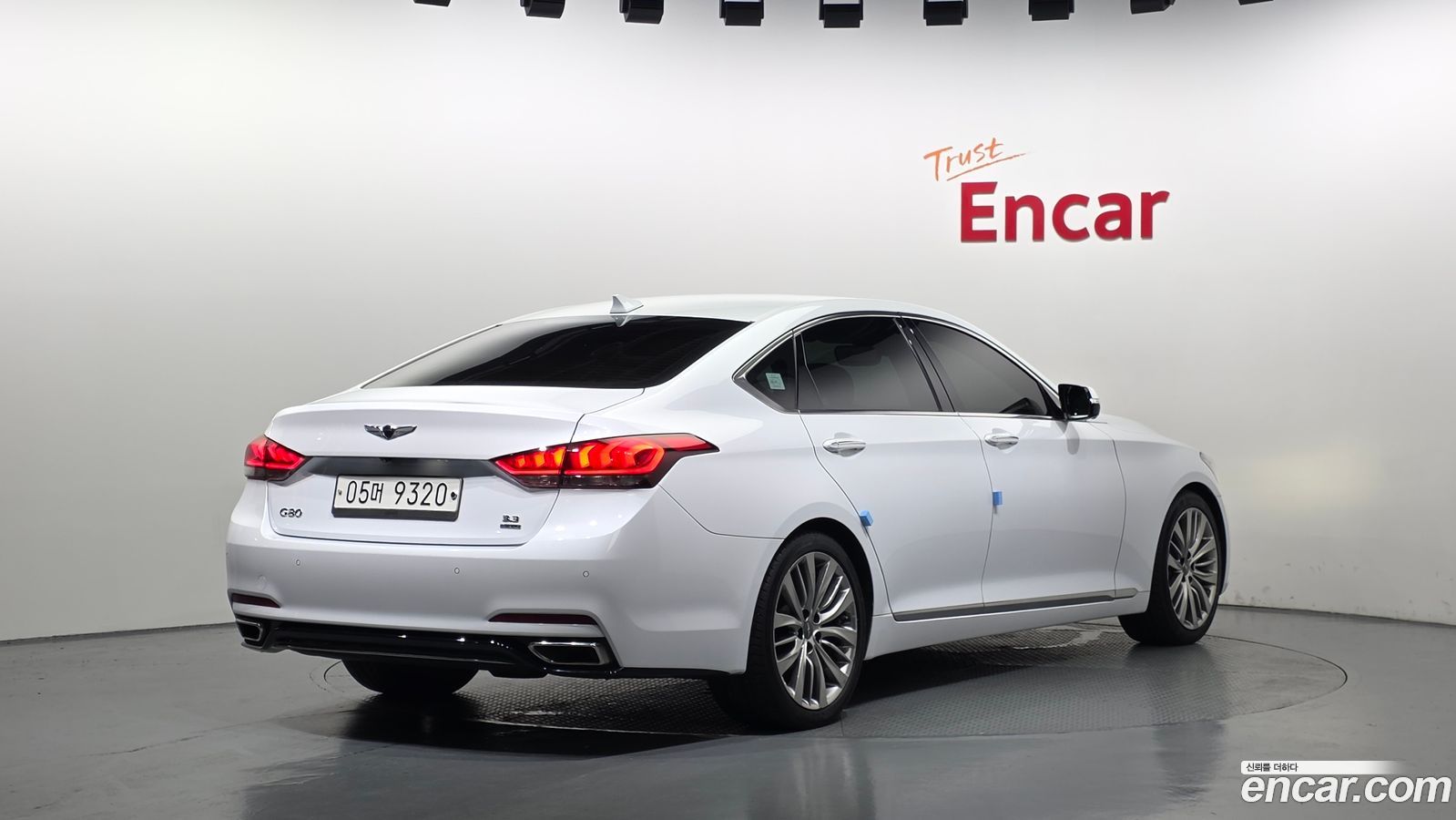 Genesis G80