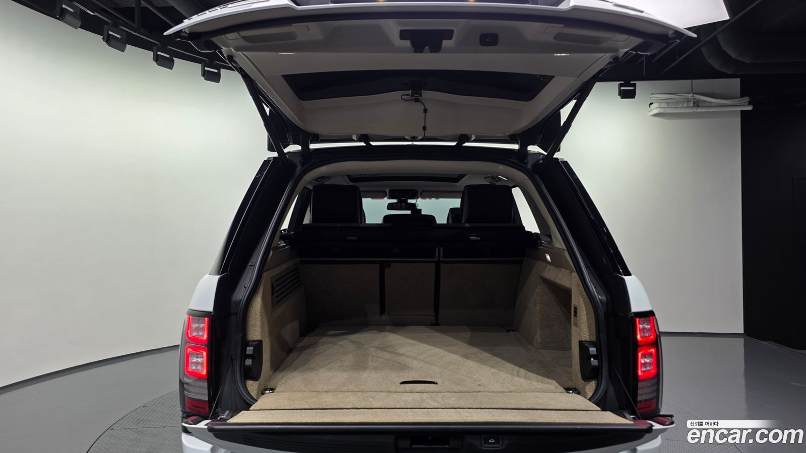 Land Rover Range Rover Mk4