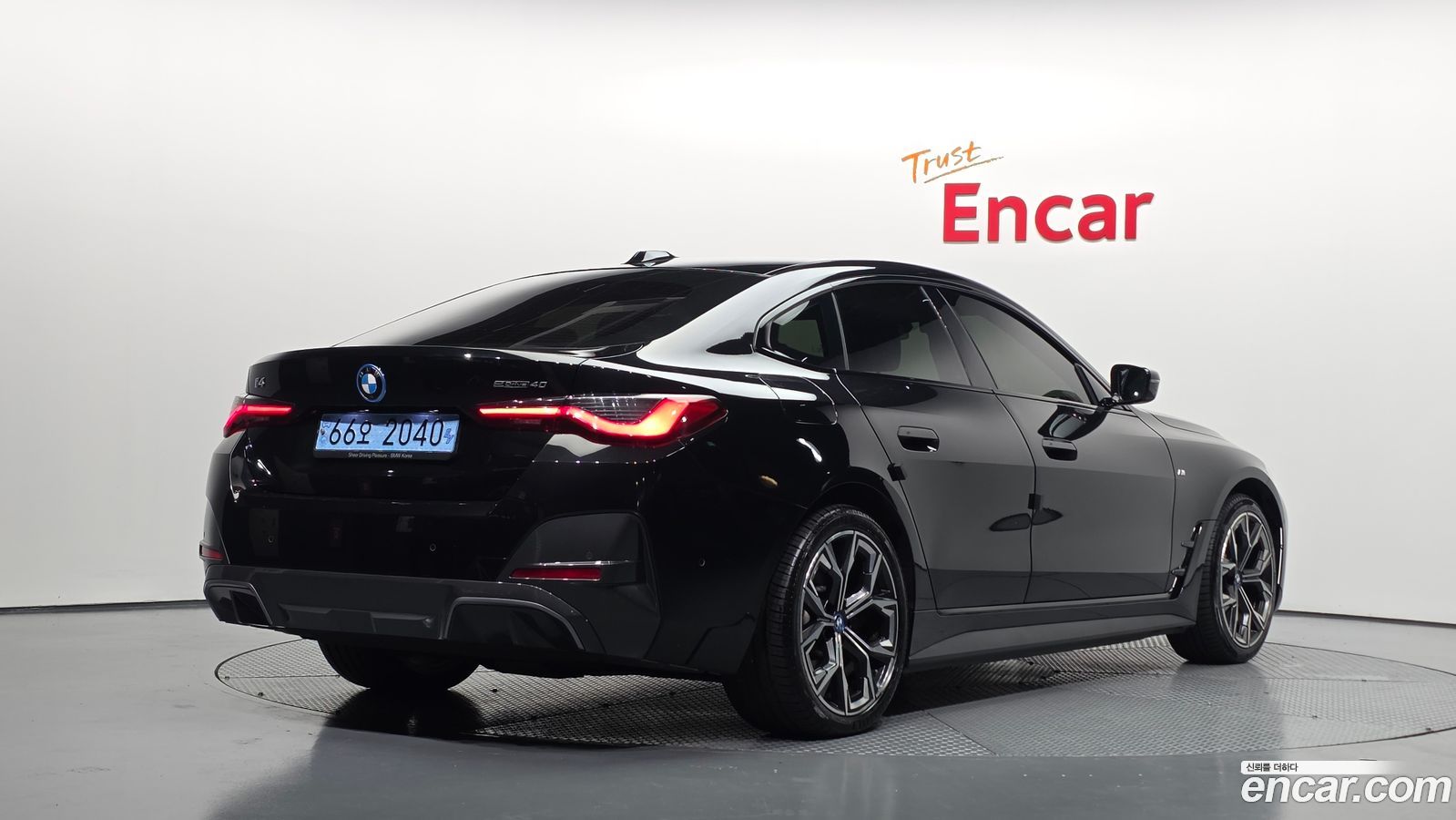 BMW i4