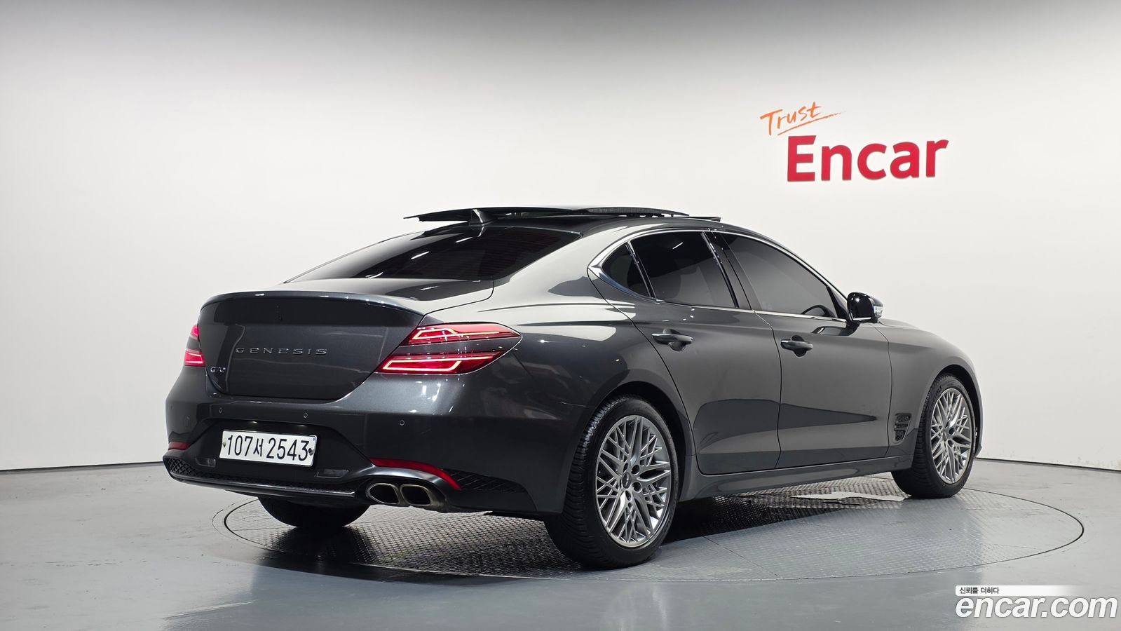 Genesis G70