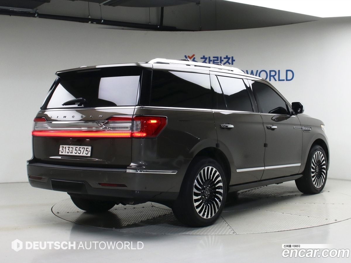Lincoln Navigator Mk4