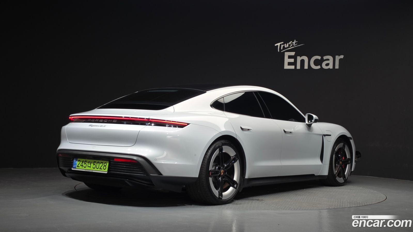 Porsche Taycan