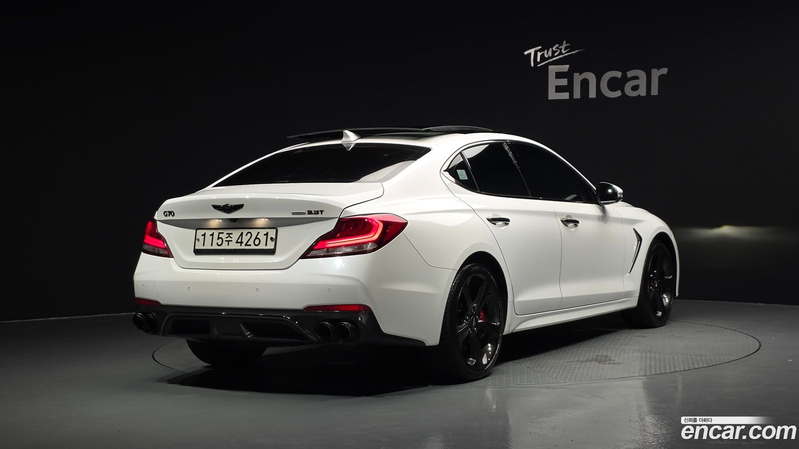 Genesis G70