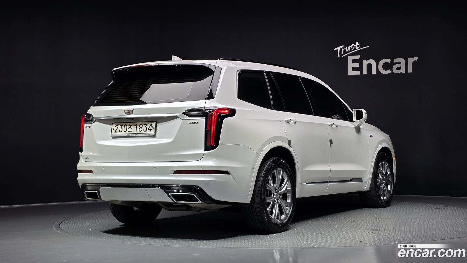 Cadillac XT6