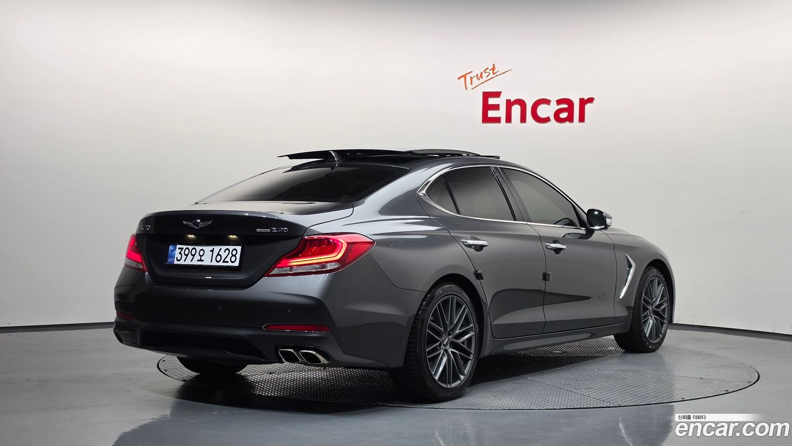 Genesis G70
