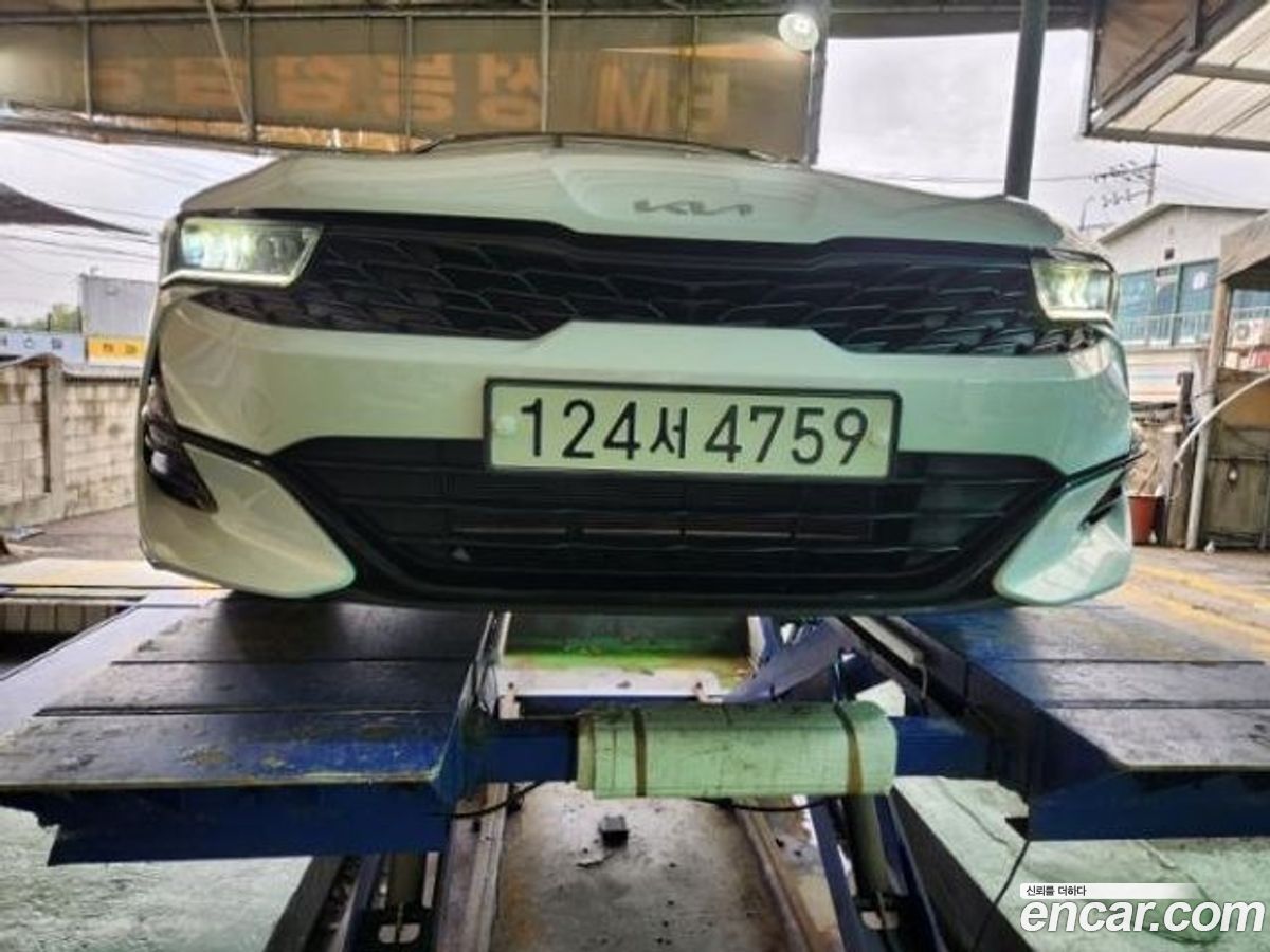 Kia K5 Mk3