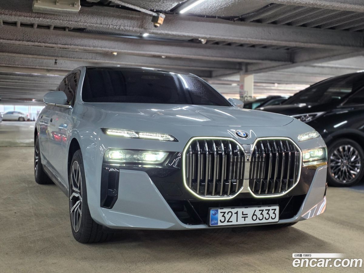BMW 7-Series
