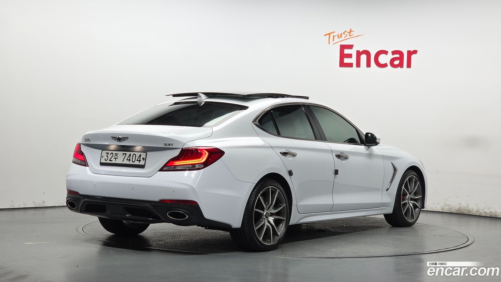 Genesis G70