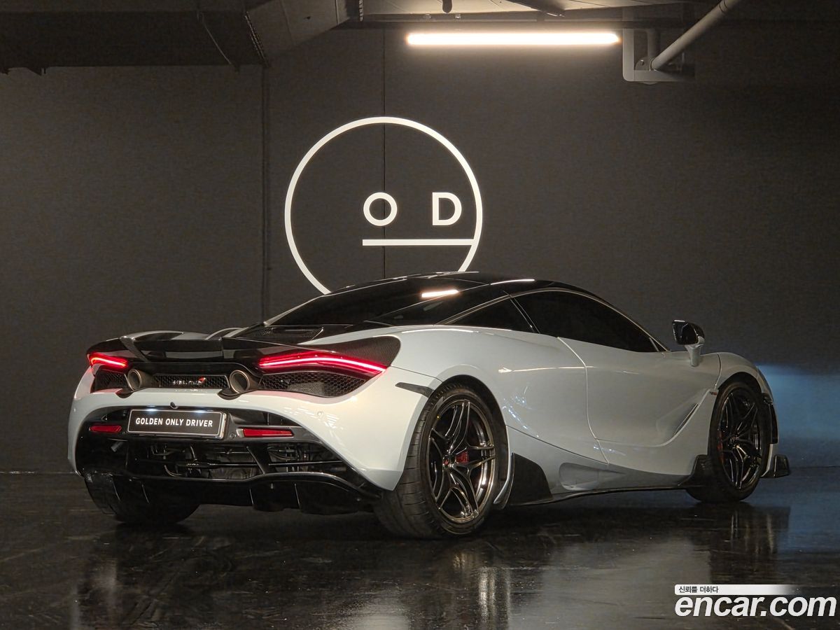 Mclaren 720S