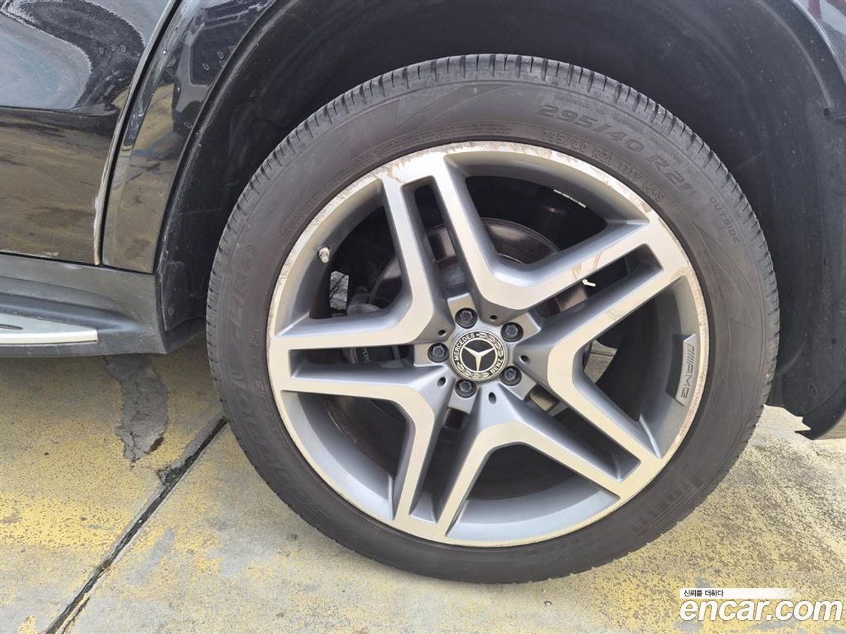 Mercedes-Benz GLS-Class