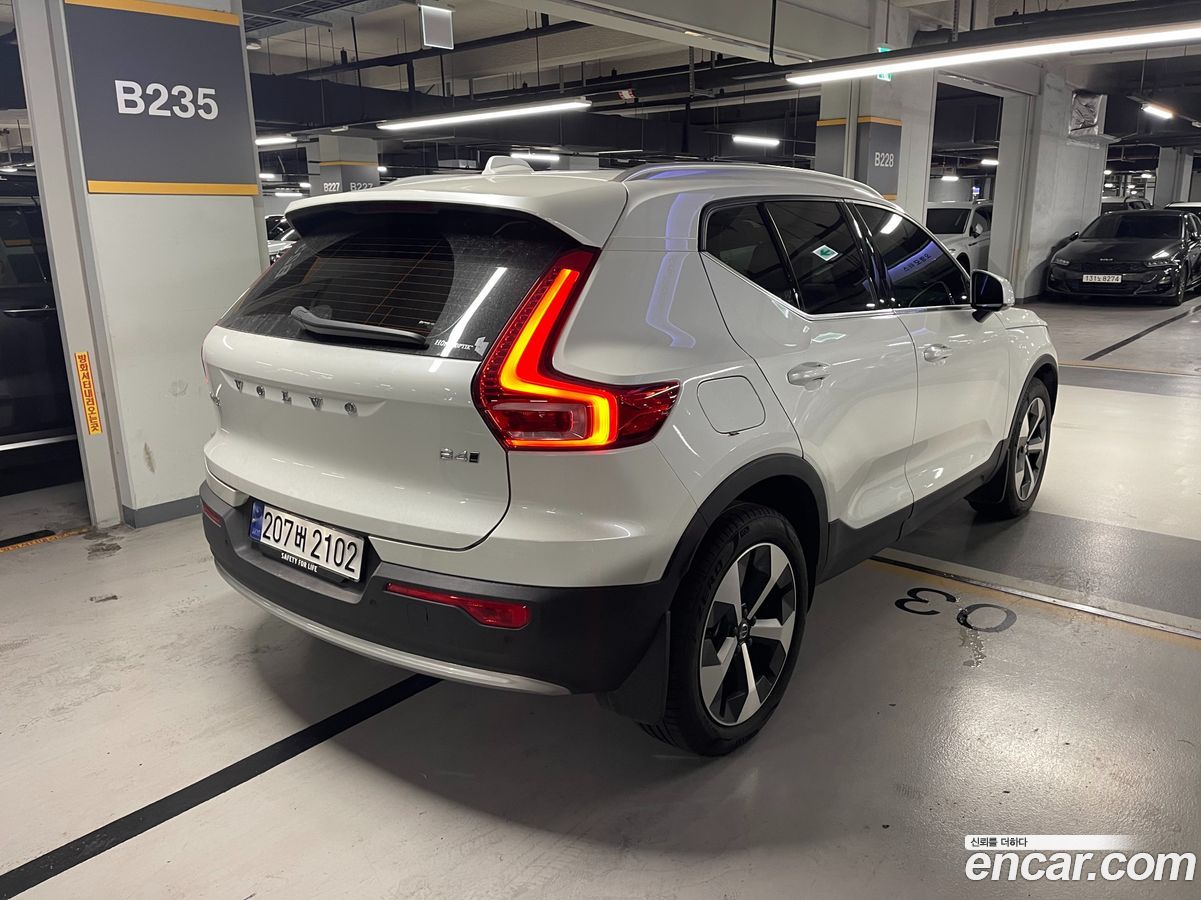 Volvo XC40