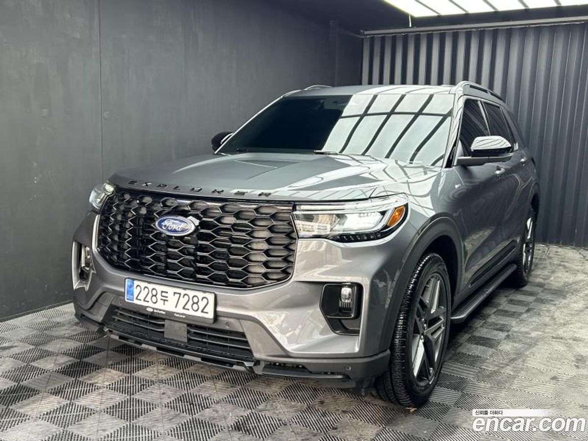Ford Explorer Mk6