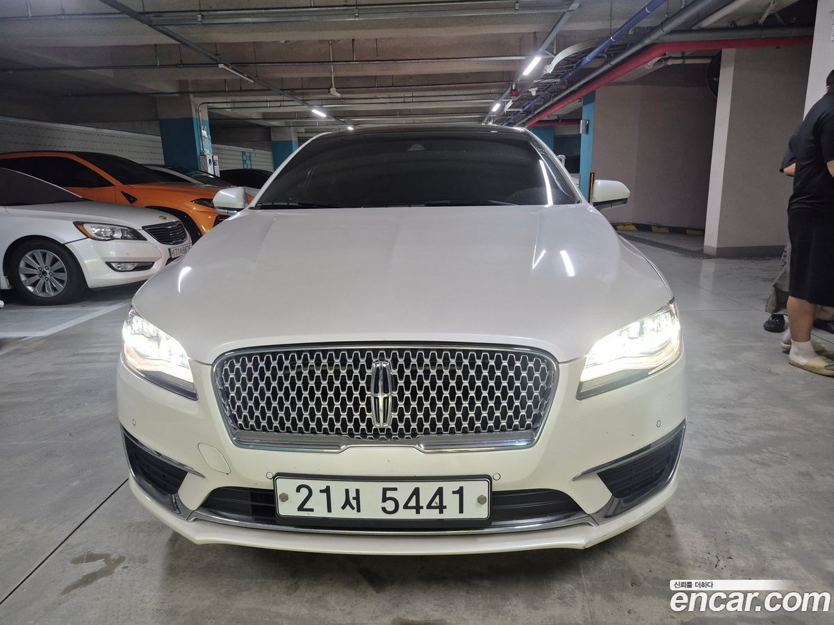 Lincoln MKZ