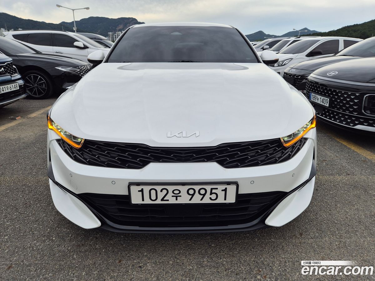 Kia K5 Mk3