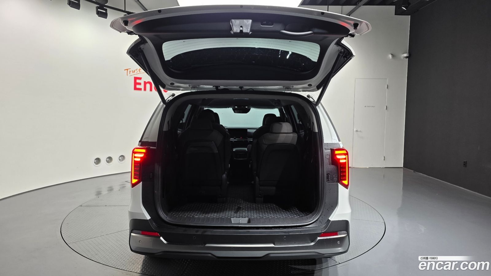 Kia Canival Mk4