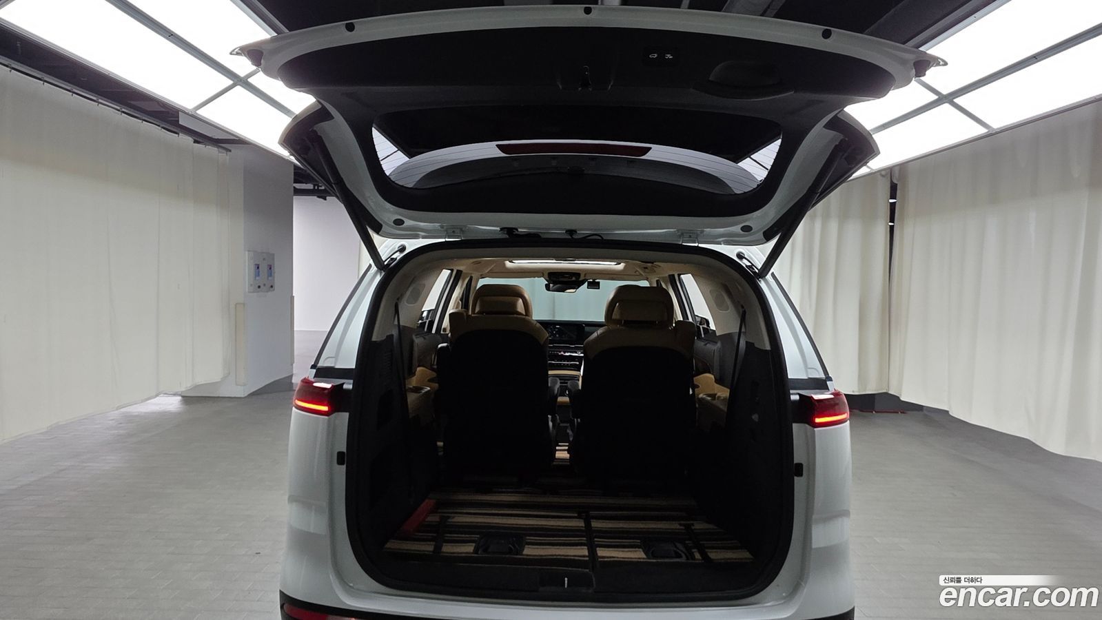 Kia Canival Mk4