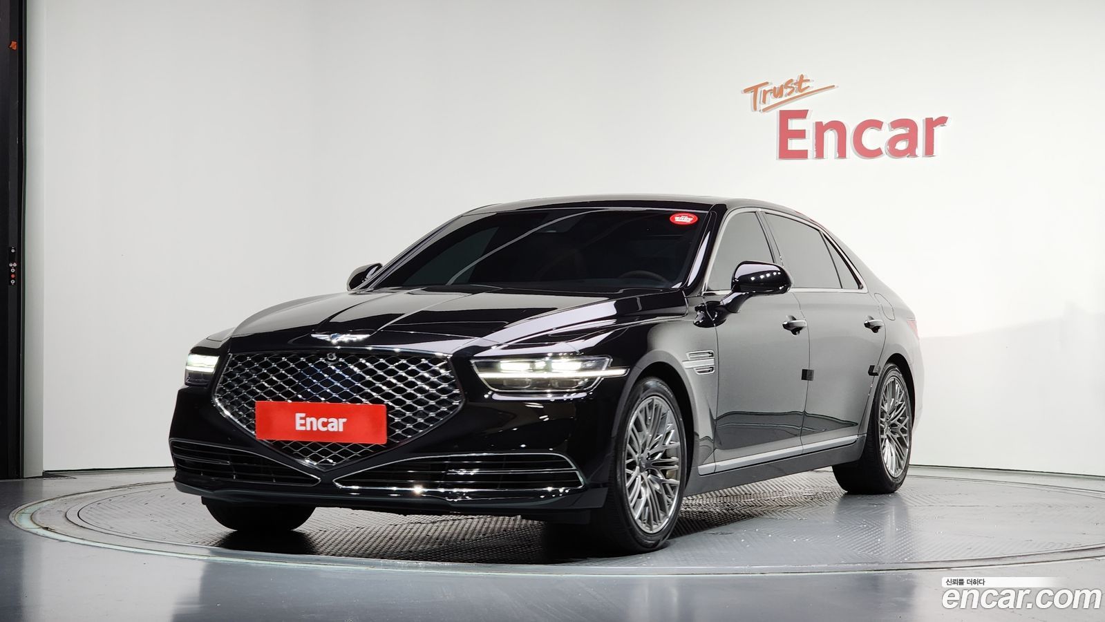 Genesis G90