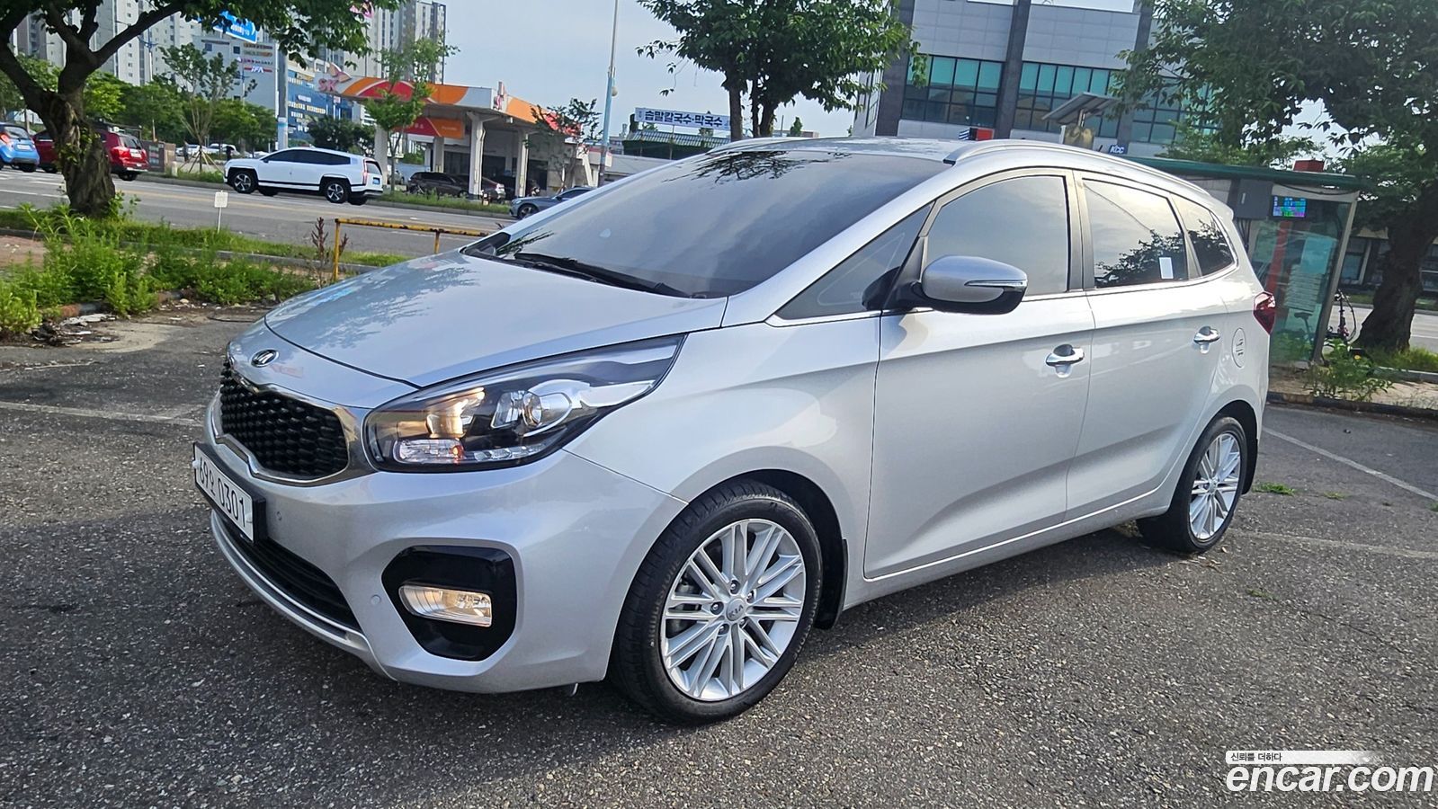 Kia Carens