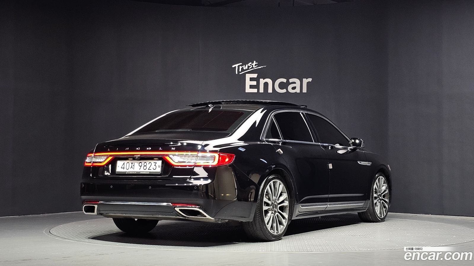 Lincoln Continental Mk10